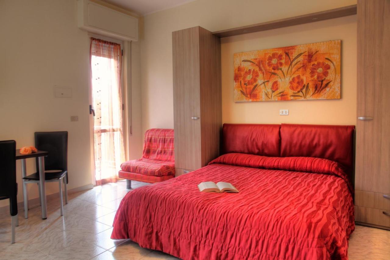 Residence Bellevue Apartments Pietra Ligure Exteriér fotografie